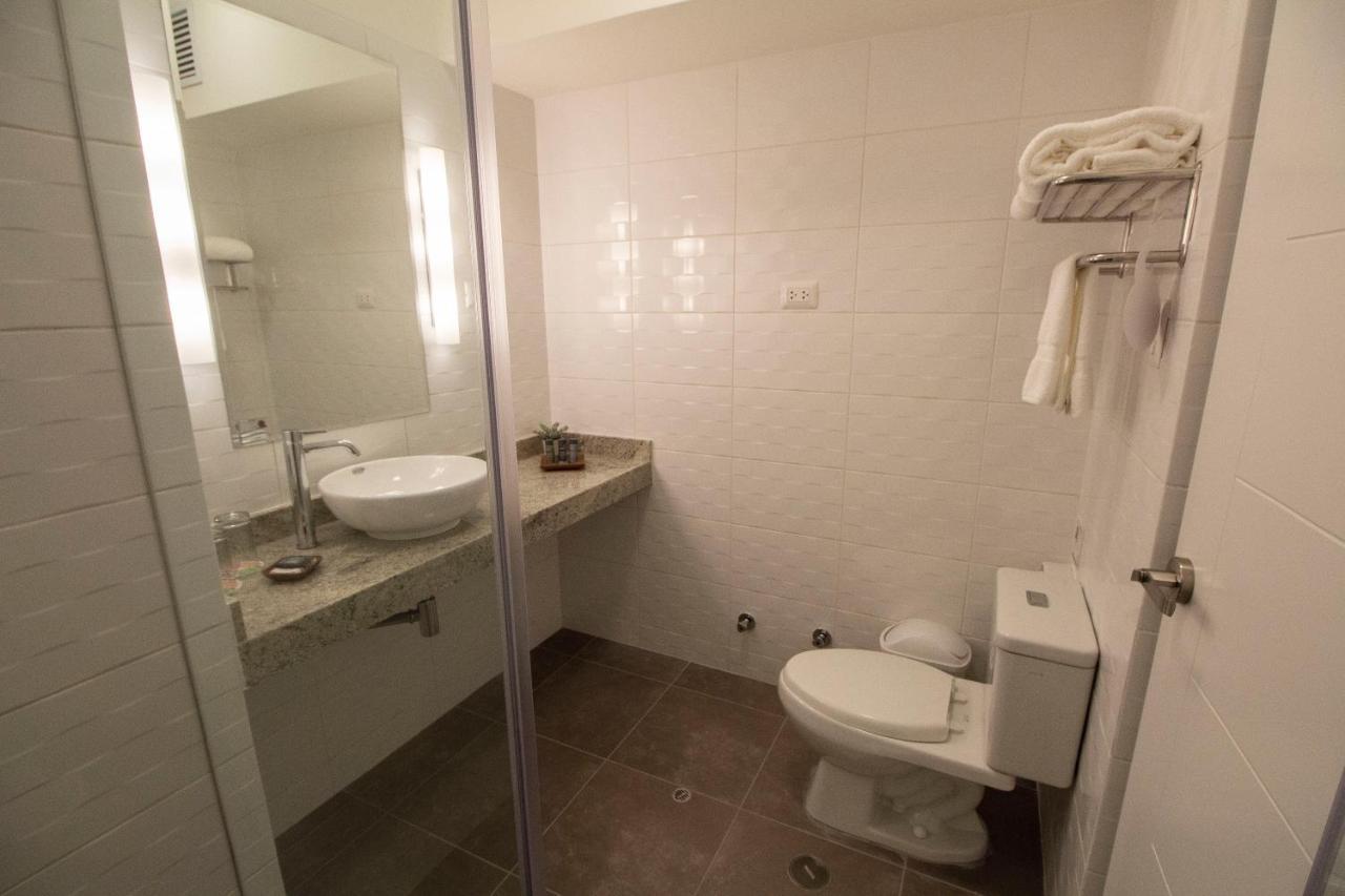 Tierra Viva Trujillo Hotel ภายนอก รูปภาพ