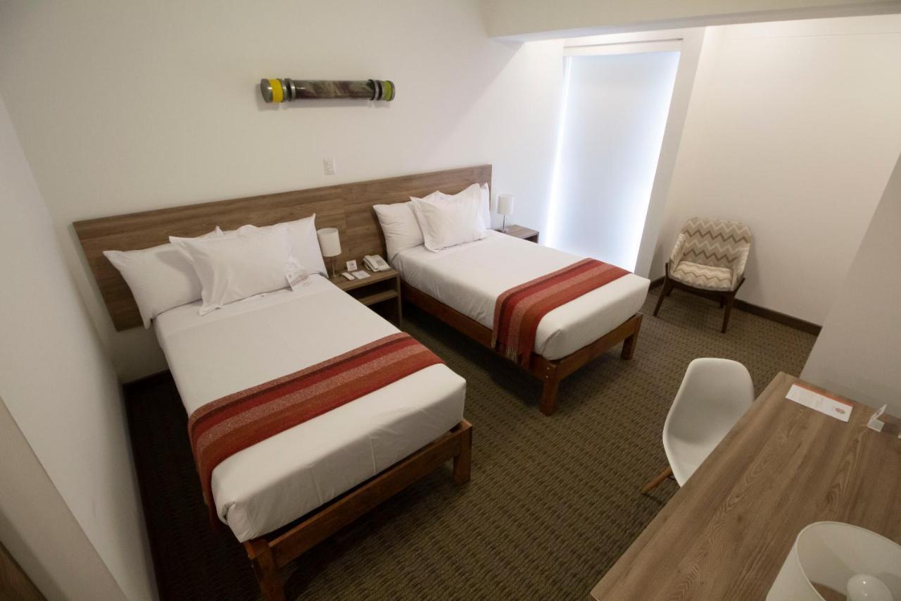 Tierra Viva Trujillo Hotel ภายนอก รูปภาพ